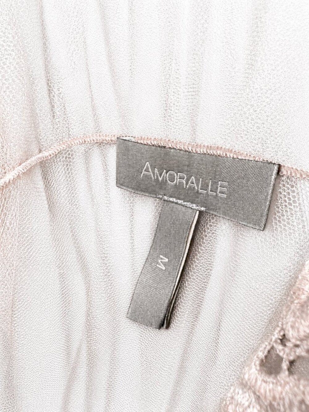 NWT Rare Amoralle Recherche Bridal Tulle Gown in Powder Taupe Size M - Picture 12 of 15